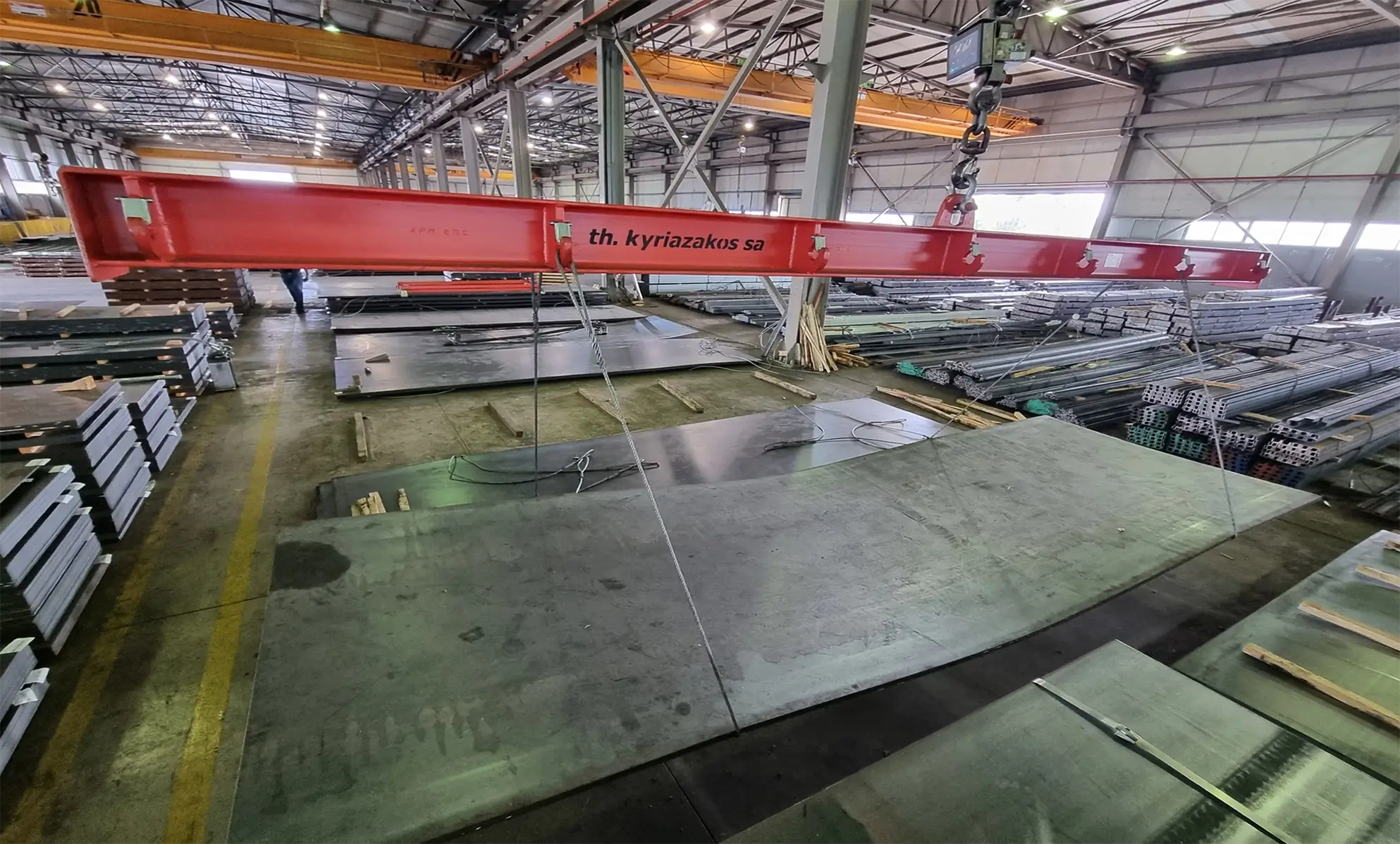 Lifting Beam for company in the field of trading and industrial processing of steel products | Th. Kyriazakos SA
